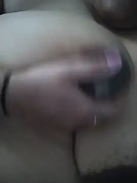 yours_kitty stripchat live cam model