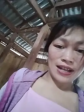 Buong-binh stripchat live cam model