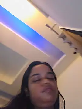 Chhaya_Rajput stripchat live cam model