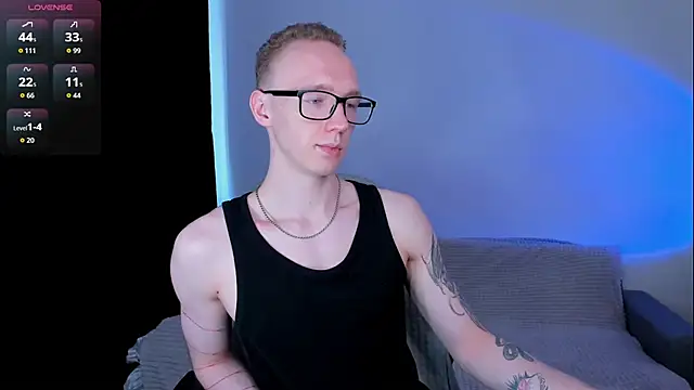 Alex_silent stripchat live cam model