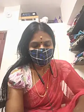 Tamil_Yalini12 stripchat live cam model