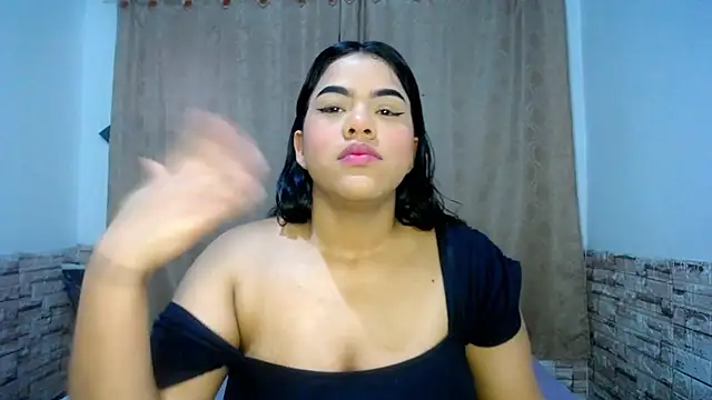 Bicky_25 stripchat live cam model
