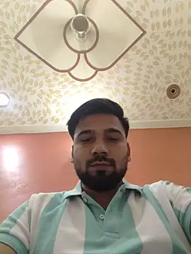 12vxyz stripchat live cam model