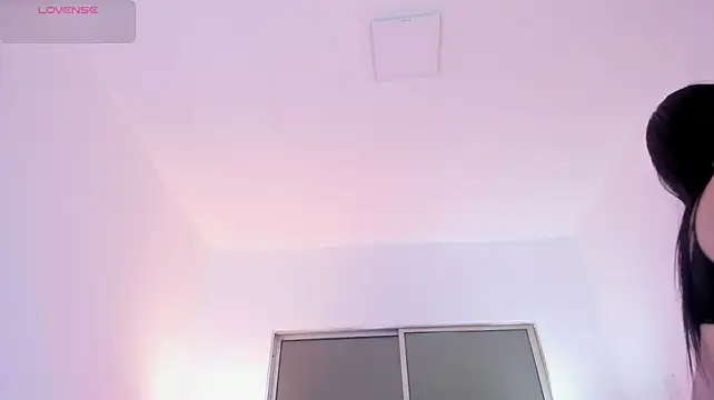 ThaliaBrookss_ stripchat live cam model