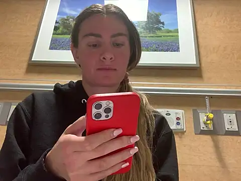 TheFitFreak stripchat live cam model