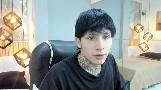 Cry_thereal stripchat live cam model