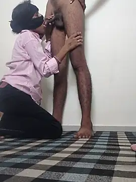 cute_mahi_2 stripchat live cam model