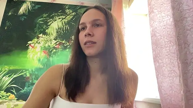 EllynDincher stripchat live cam model