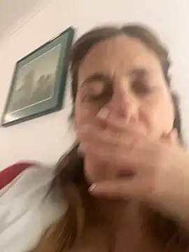 lulupiecitosamor stripchat live cam model
