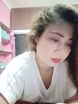 Hot_Soniya_08 stripchat live cam model