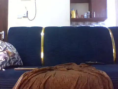Lovergirlcute stripchat live cam model