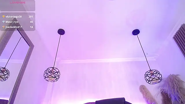 AmaraDavis1 stripchat live cam model