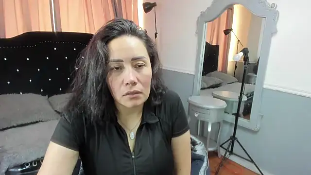 gaby_trent stripchat live cam model