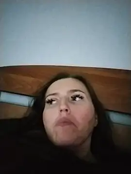 SweetyMommy77 stripchat live cam model