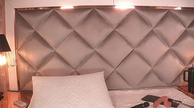 _giggy_2 stripchat live cam model