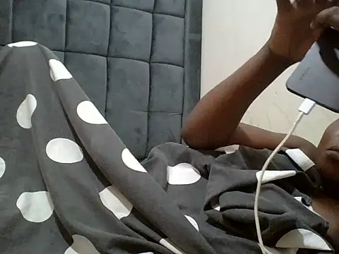 yummyychocolate_ stripchat live cam model