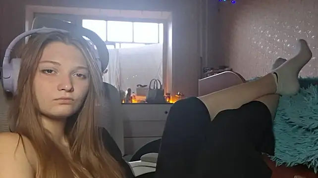 ErickaArtley stripchat live cam model