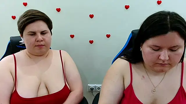 BeckyAndHellen stripchat live cam model
