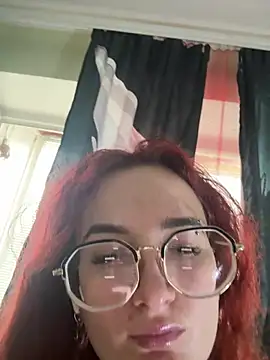 Persefoha stripchat live cam model
