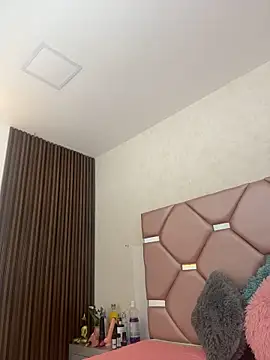 Juliia_cruz_ stripchat live cam model