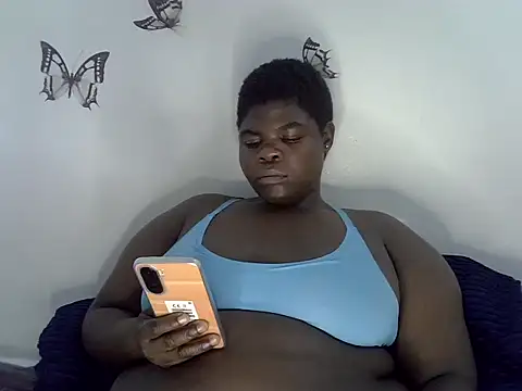 ebony_bbw254 stripchat live cam model