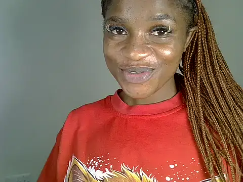sweetpee68 stripchat live cam model