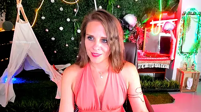 EmiliaBedy stripchat live cam model