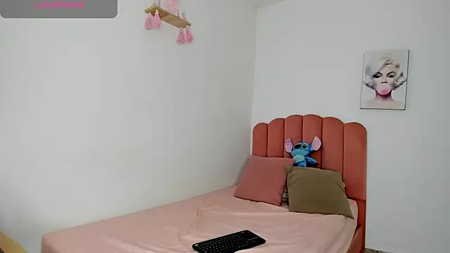 julieth_sanzz stripchat live cam model