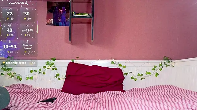 Ladypuptoy stripchat live cam model