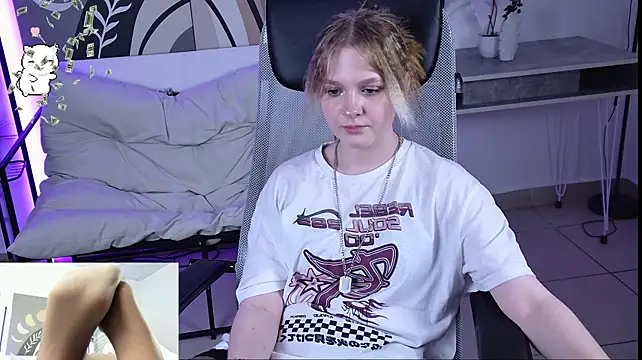 MellowMelody stripchat live cam model