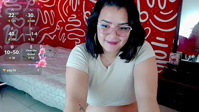 elumi_2 stripchat live cam model