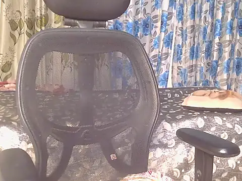 Wow-ruchi stripchat live cam model