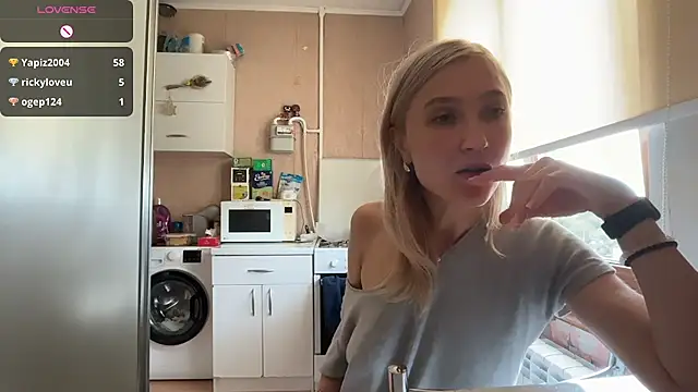 AngelJeni stripchat live cam model