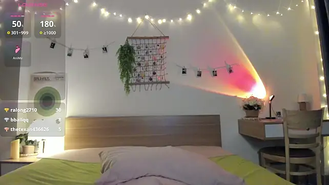 KatyxGold stripchat live cam model