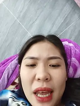 -Arabella- stripchat live cam model