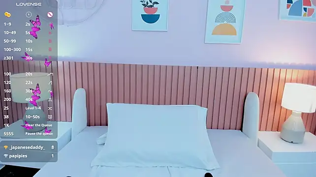 myla_cute18 stripchat live cam model