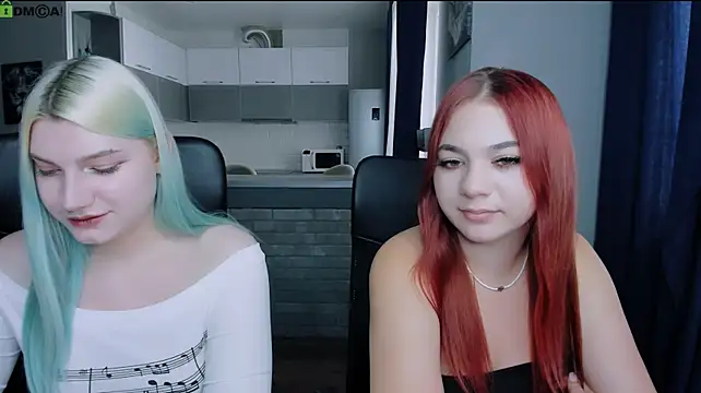 Rada_Kisss stripchat live cam model