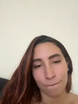 juanita-7 stripchat live cam model