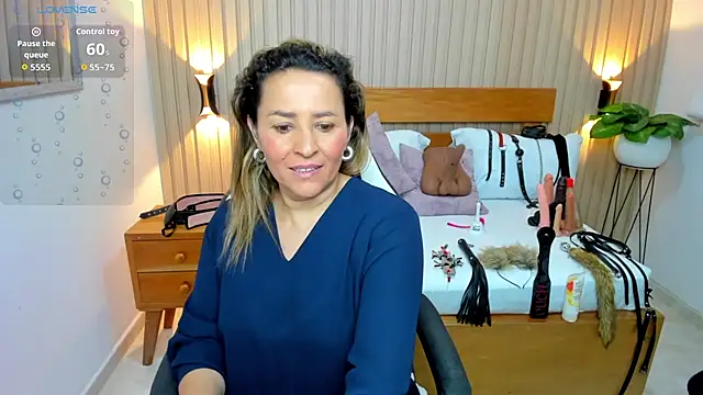 luciana_ballesteros_ stripchat live cam model