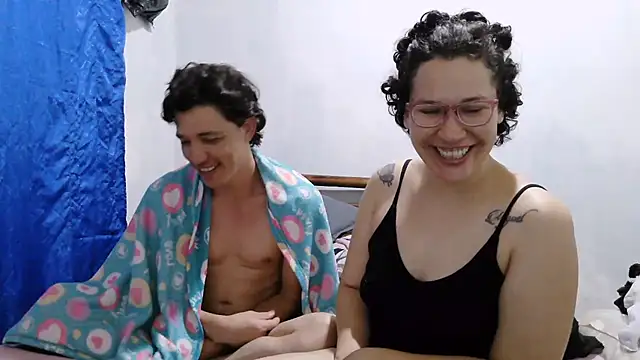 luxandracon23 stripchat live cam model