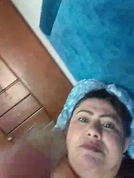 EmmaJhomson stripchat live cam model