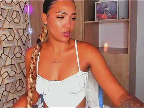 MORGAN_TAYLOR stripchat live cam model