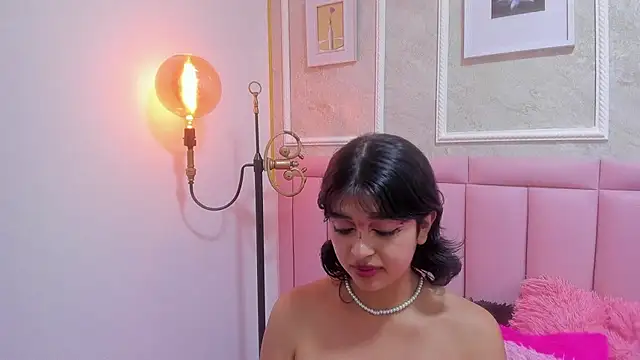 velvet_girll stripchat live cam model