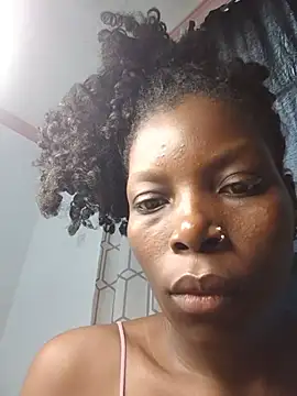 pretty_bitch01 stripchat live cam model