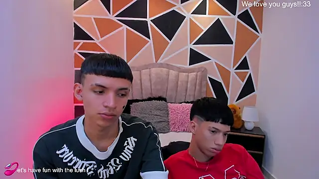 Juan_Nd_Steven stripchat live cam model