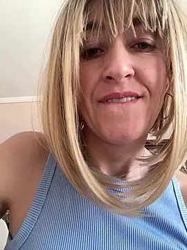 mystical_Elenn stripchat live cam model