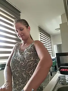 jennifer11772 stripchat live cam model