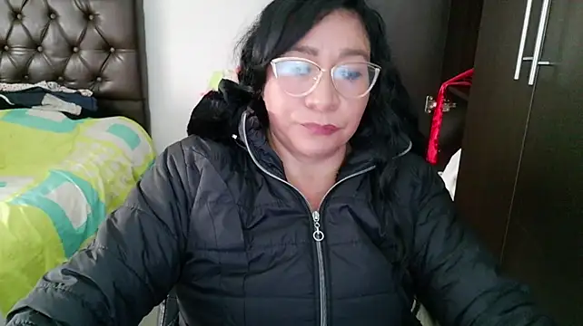 Grace_mature_milf stripchat live cam model