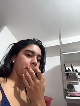 mia_moonna stripchat live cam model