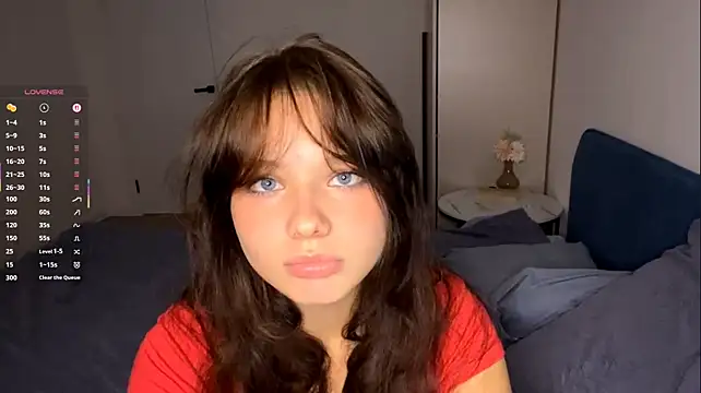 EmilyMercurial stripchat live cam model